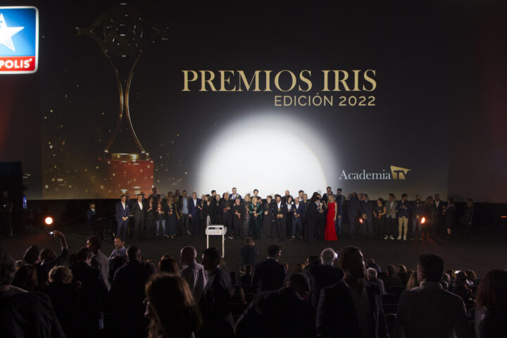 foto familia Premios Iris