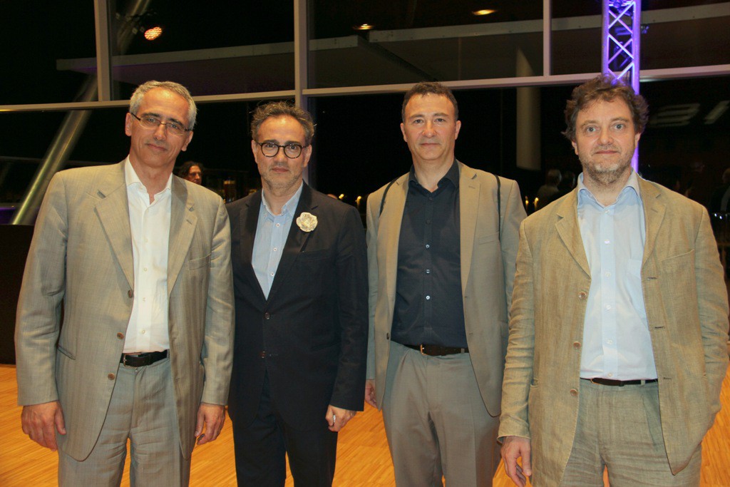 Jean Mizrahi, fundador y CEO de Ymagis, Fran La Fuente, CEO de Proyecson, y Christophe Lacroix, cofundador de Ymagis